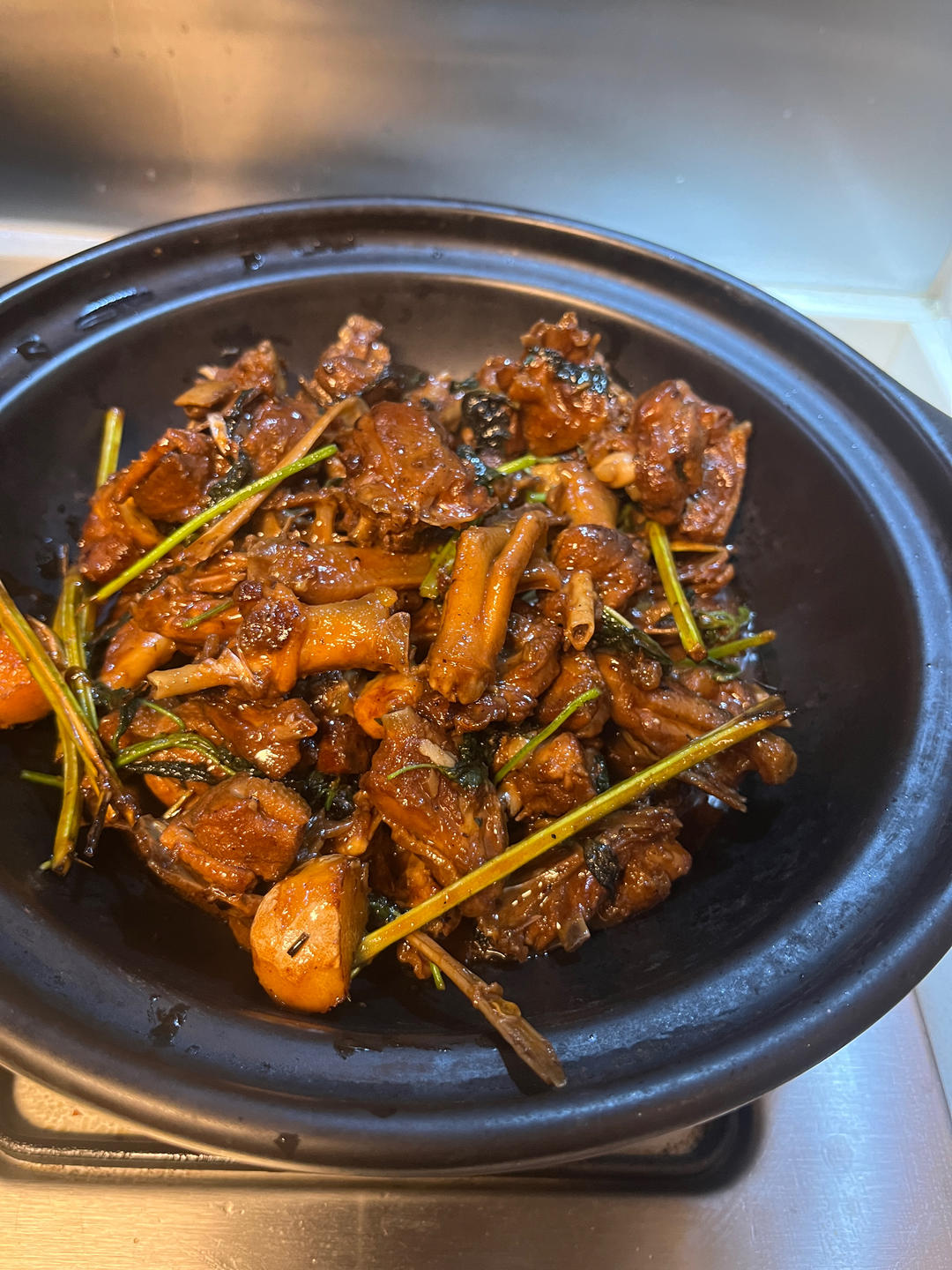 紫苏焖鸭