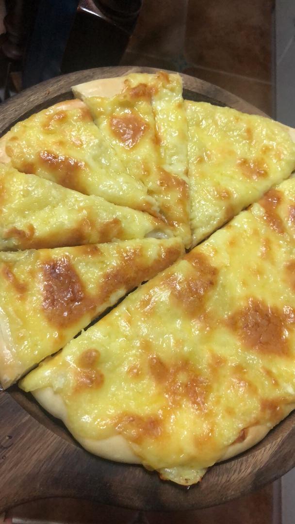 榴莲披萨及饼底制作