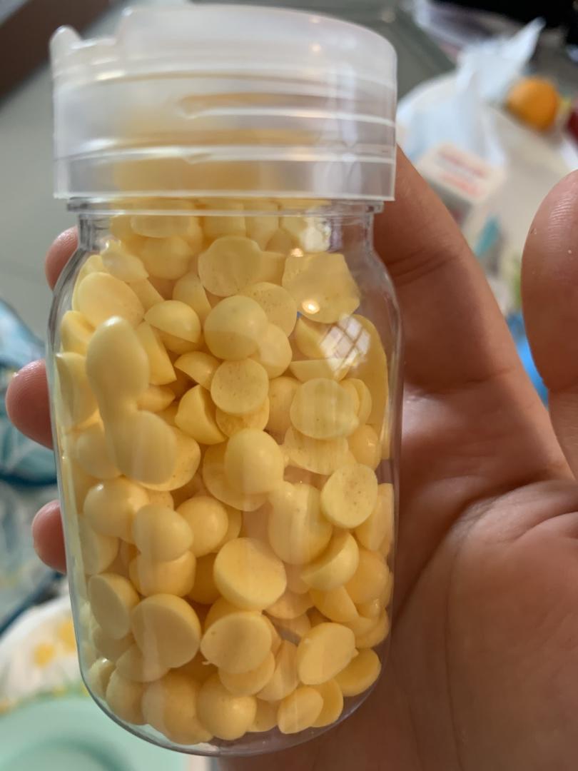 入口即化的无添加蛋黄溶豆