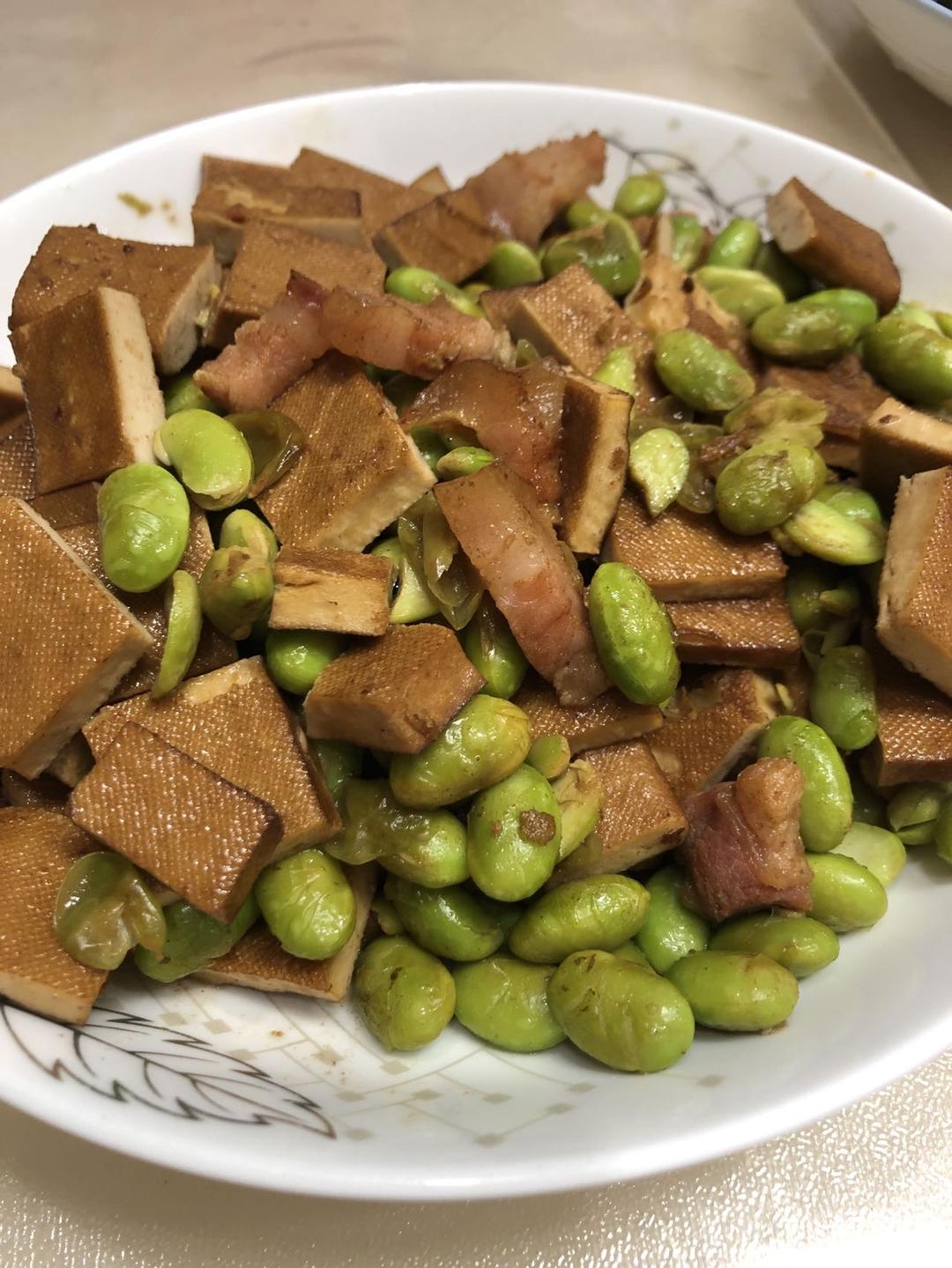 超下饭的毛豆米干子炒肉