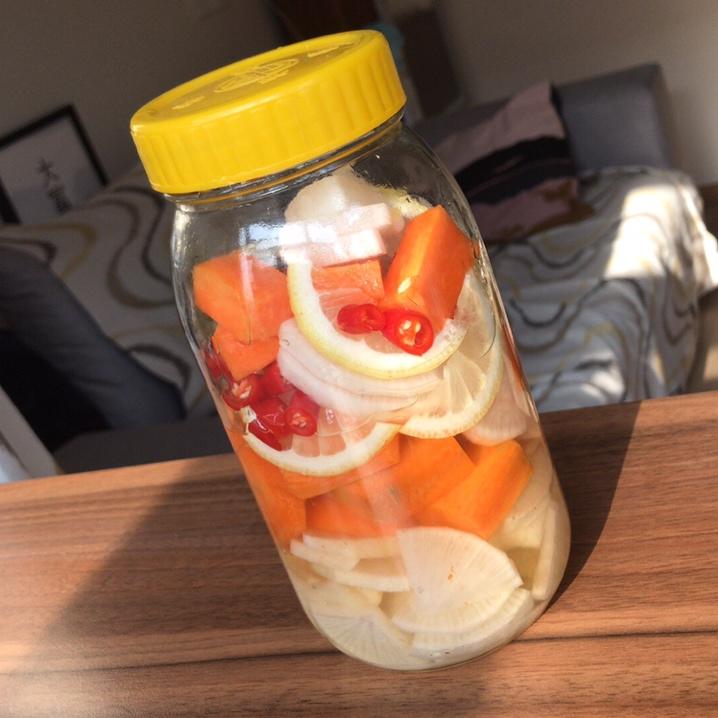 甜辣萝卜泡菜