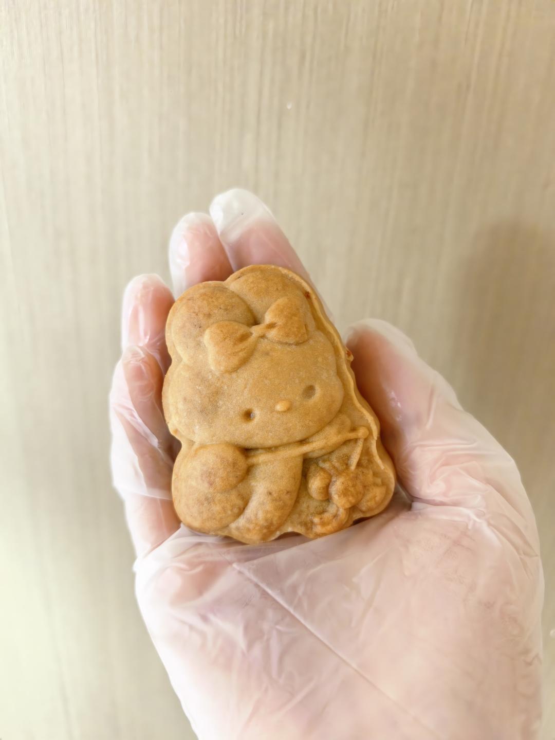 广式月饼——蛋黄莲蓉月饼