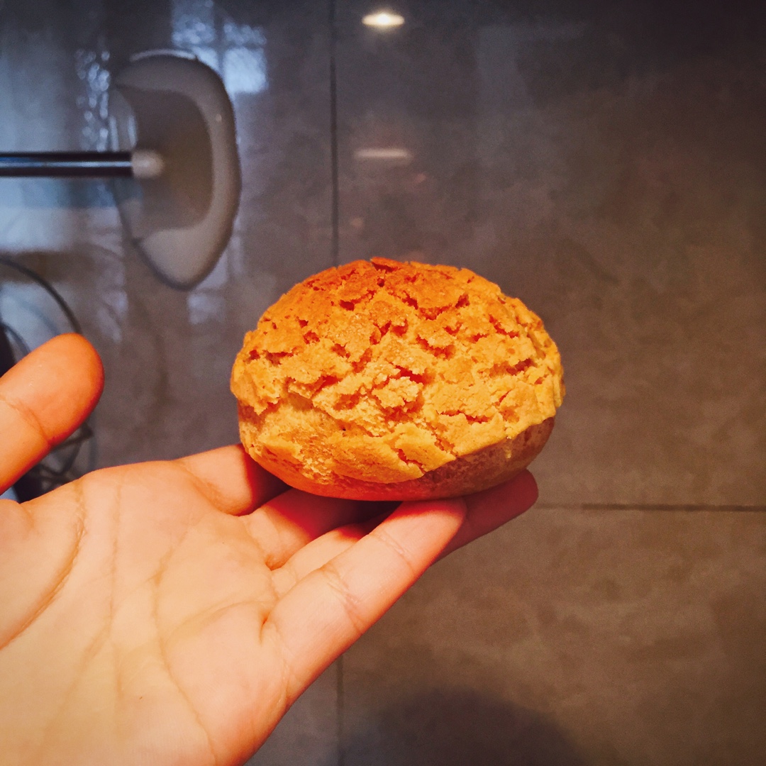 酥皮奶油泡芙--#皮黑森林#