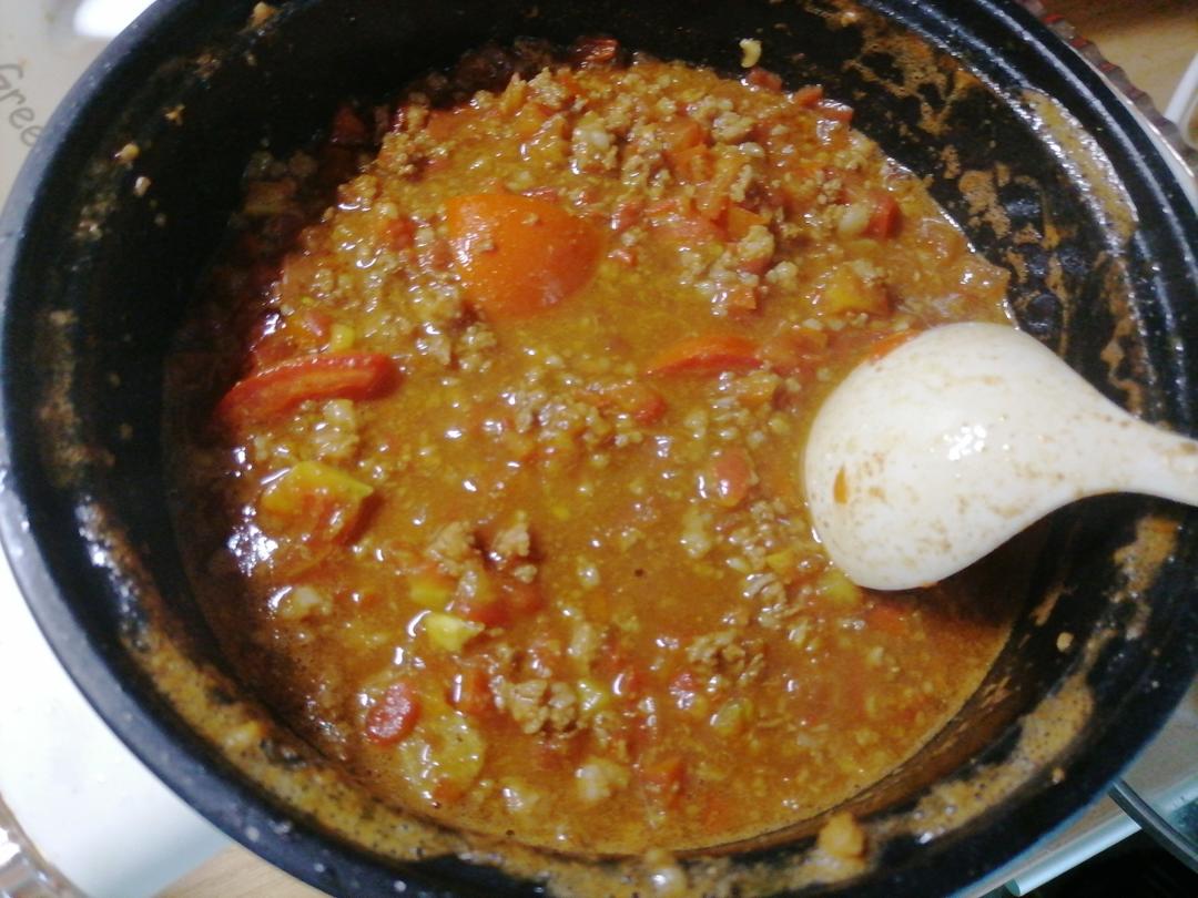 巨巨巨好吃！酱汁浓郁的番茄肉酱面，快安排起来