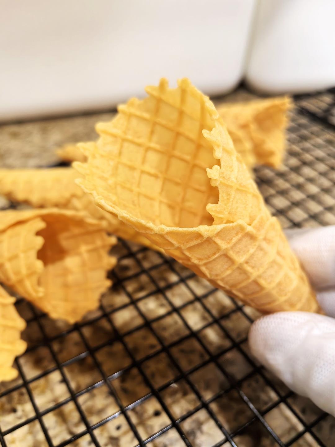 【视频食谱】冰淇淋蛋筒