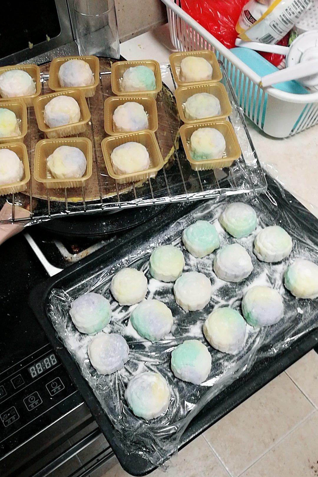 #冰淇淋色冰皮月饼#