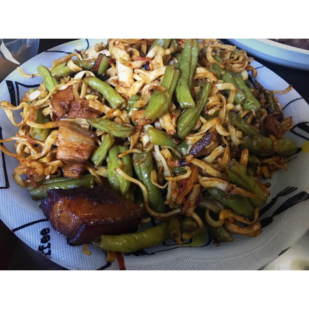 豆角焖面