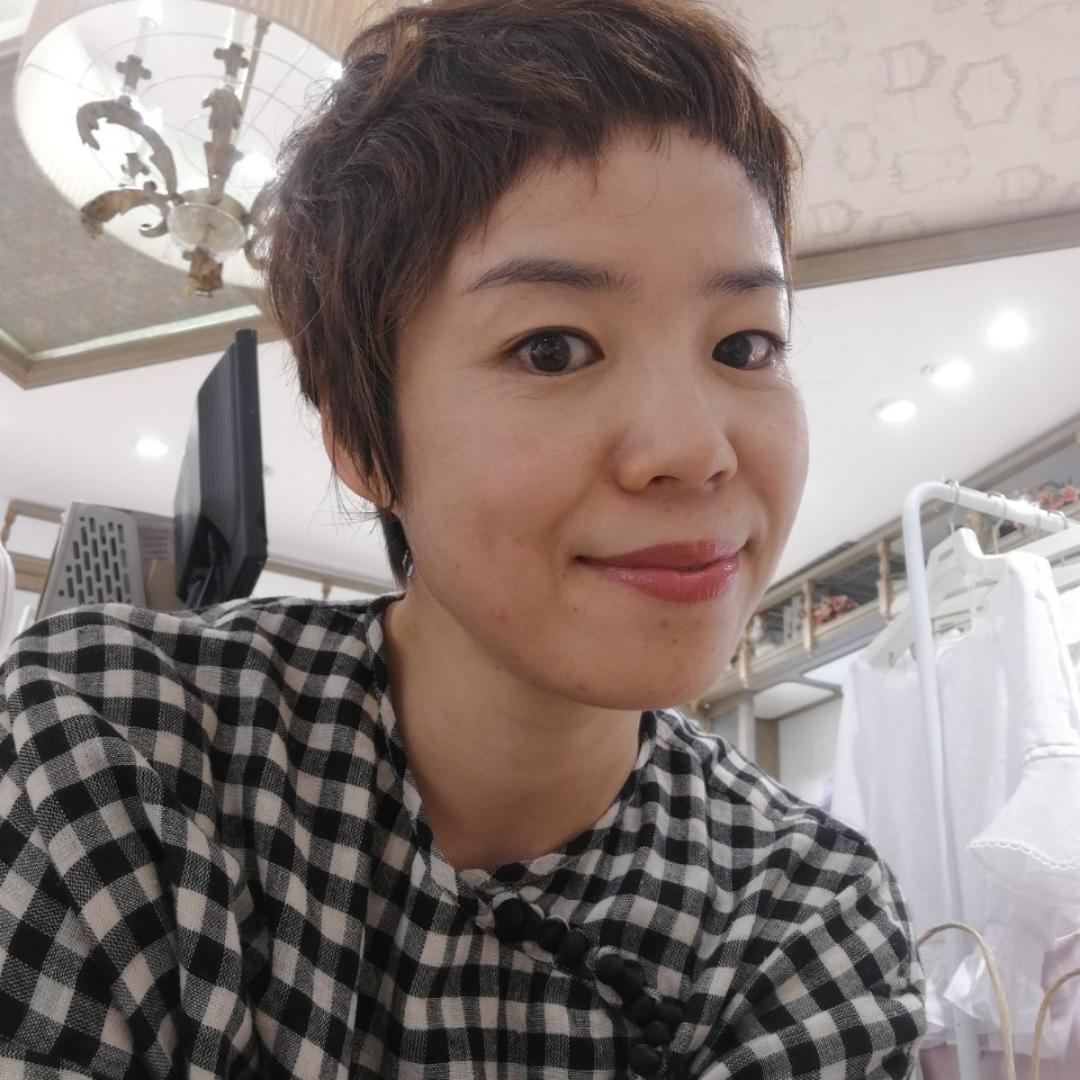 湖畔木脑壳