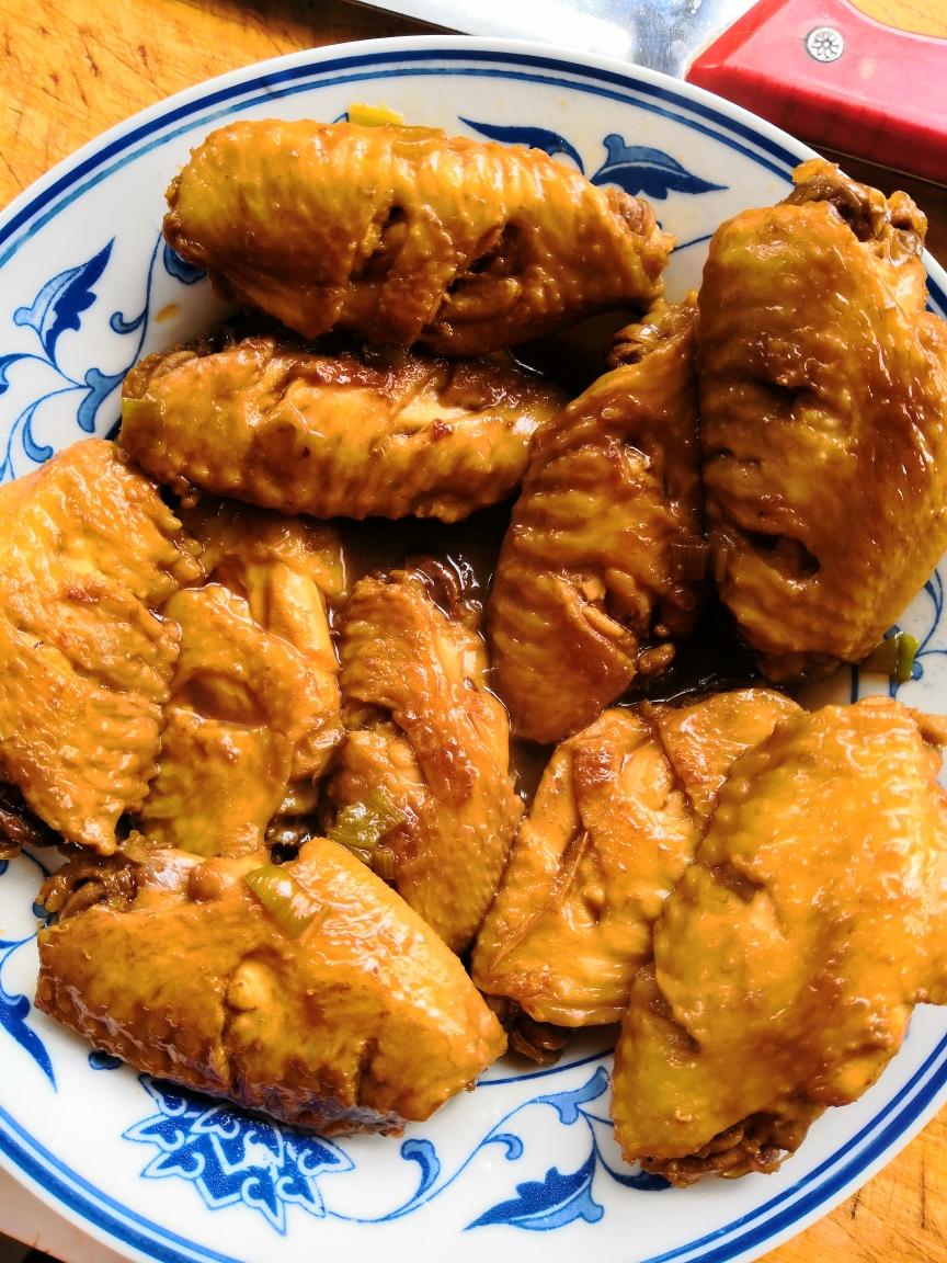 香喷喷~红烧鸡翅
