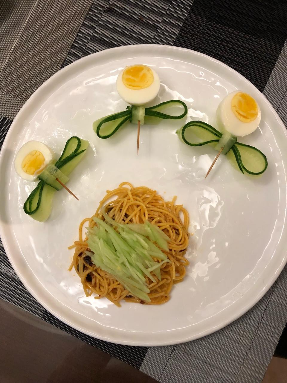 太单纯—鸡蛋棒棒糖