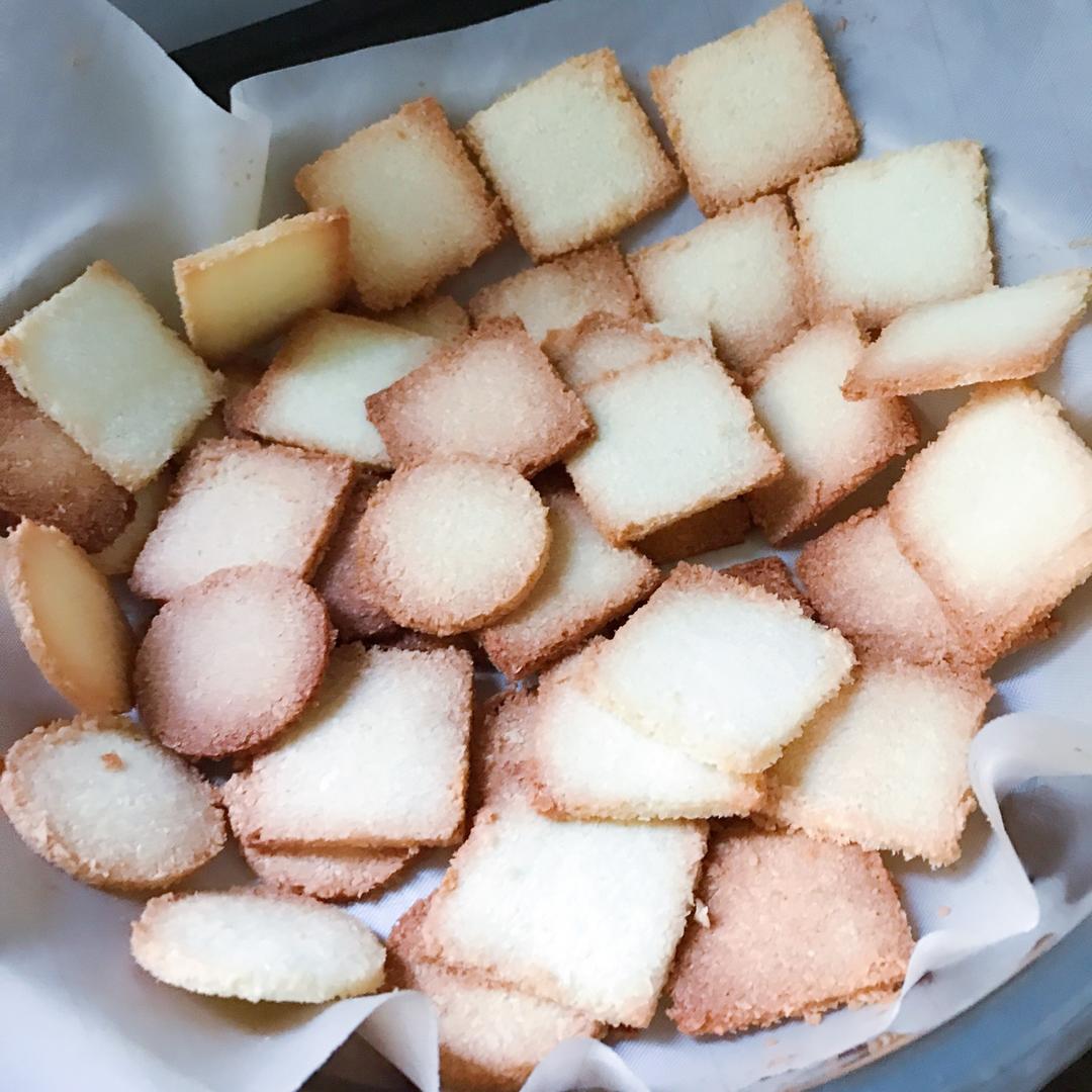 《Tinrry下午茶》教你做椰子脆片