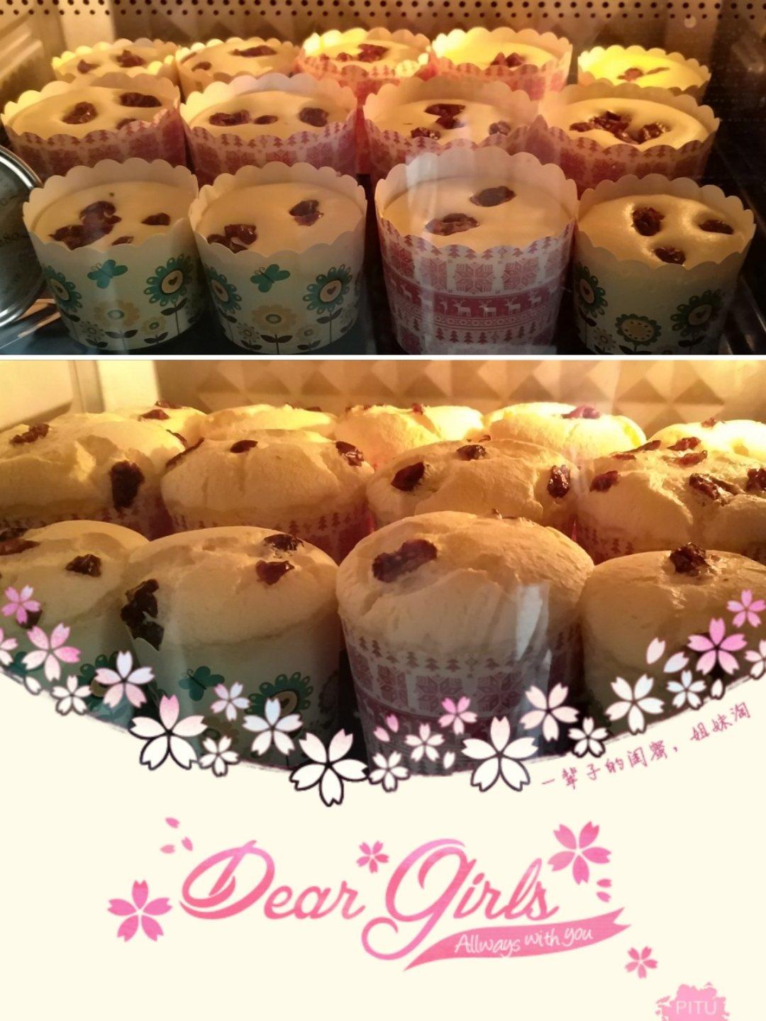 不塌不凹的纸杯戚风蛋糕