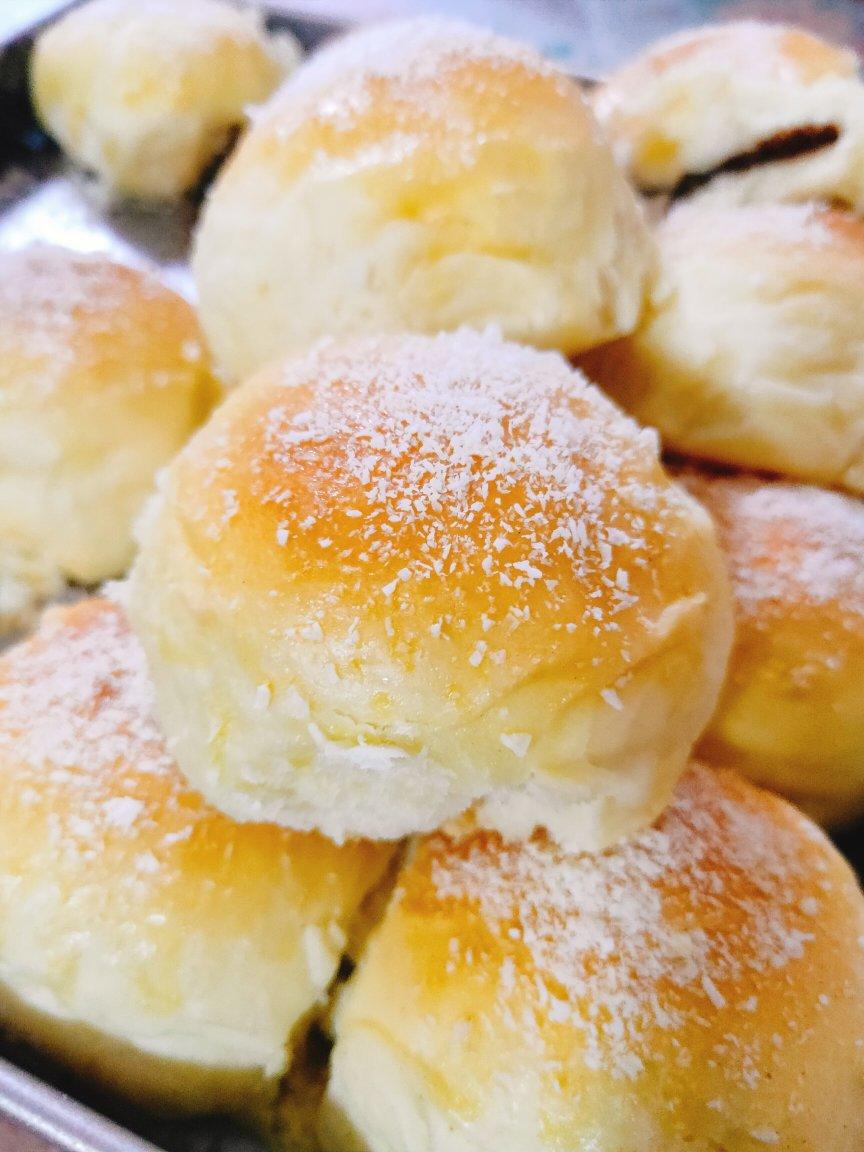 哈哈1212123做的超级柔软的奶油奶酪椰蓉小餐包