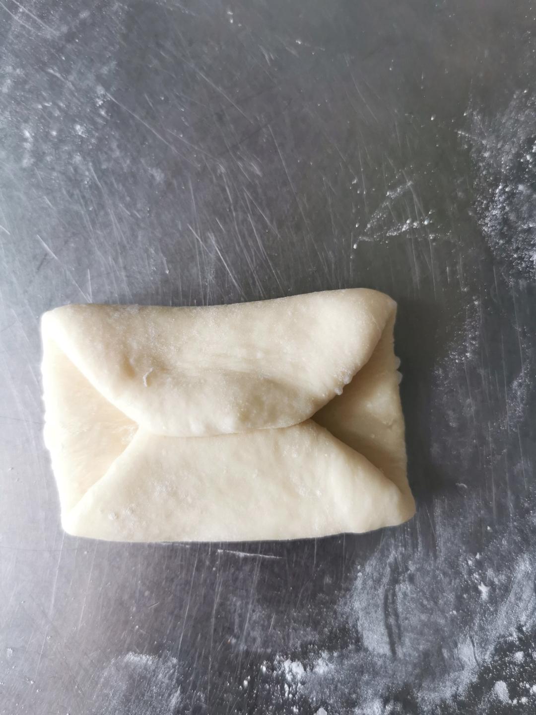 牛奶面包卷【3月北鼎烤箱食谱】