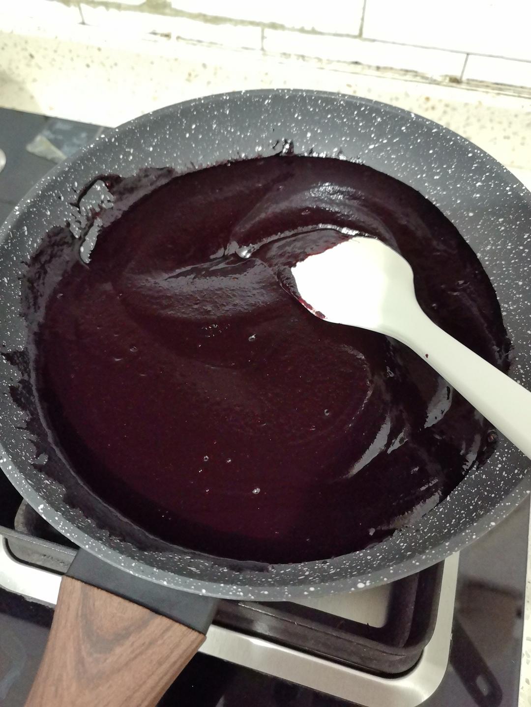 百变山楂 | 山楂酱、山楂糕、果丹皮、山楂丝、山楂干、冰糖葫芦，看这一篇就够了……