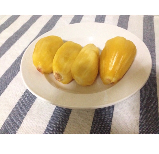 一口菠萝蜜