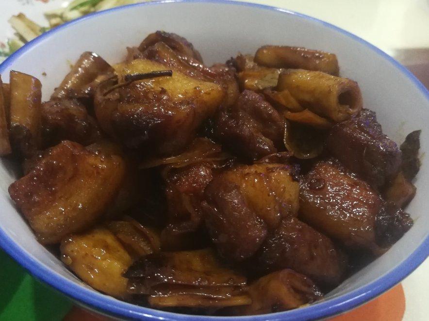 不焯水不放油的家常红烧肉