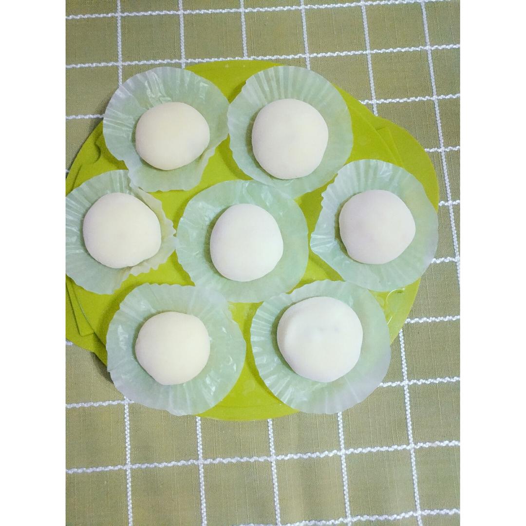 腹黑白胖子——奥利奥雪媚娘