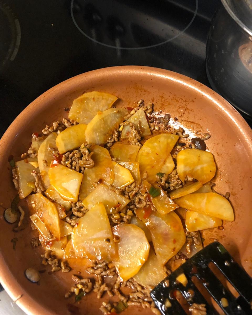 【快手下饭】郫县豆瓣酱炒一切