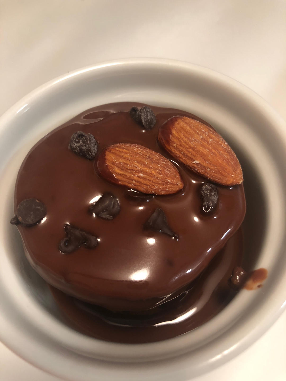 巧克力巴斯克蛋糕