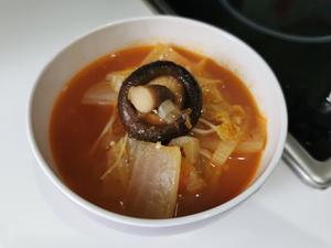 娃娃番茄煲菜汤(Tomato Cabbage Soup)的做法 步骤16