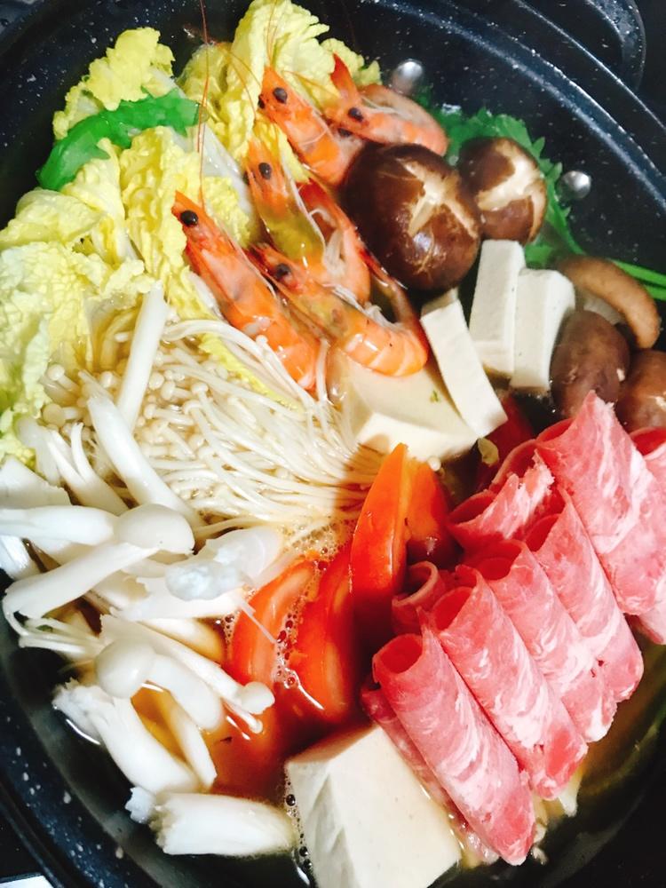 不会失败的寿喜锅
Sukiyaki
