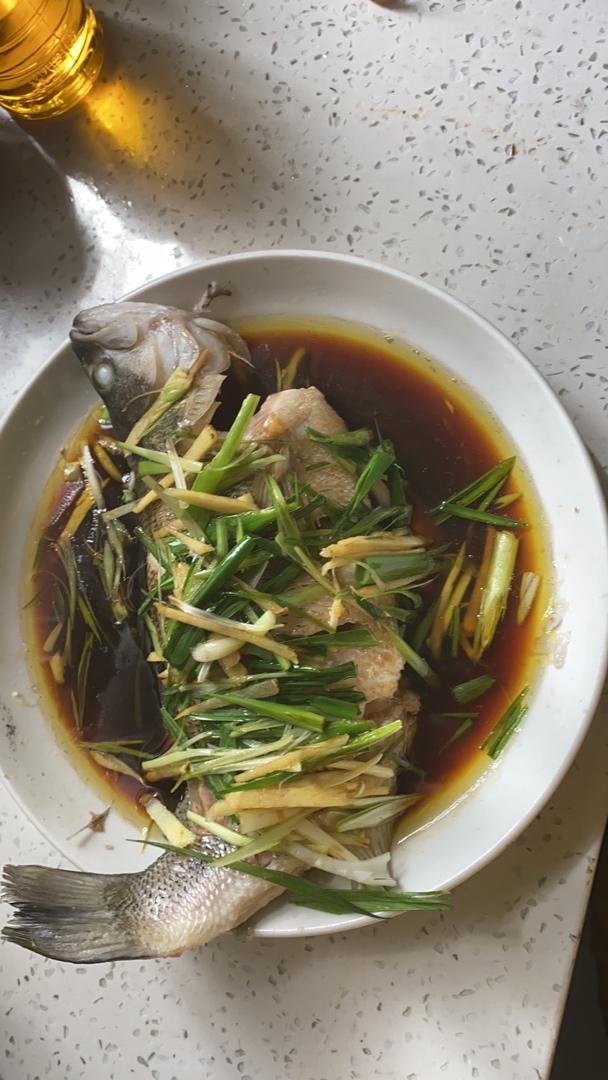 清蒸鱼（桂鱼、鲈鱼、多宝、鳊鱼均适用）