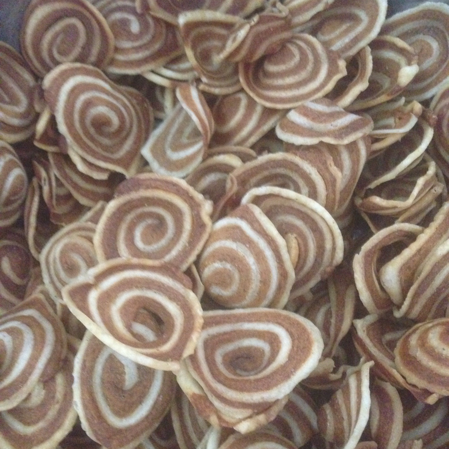 炸猫耳朵牛耳朵零食年货猪耳朵