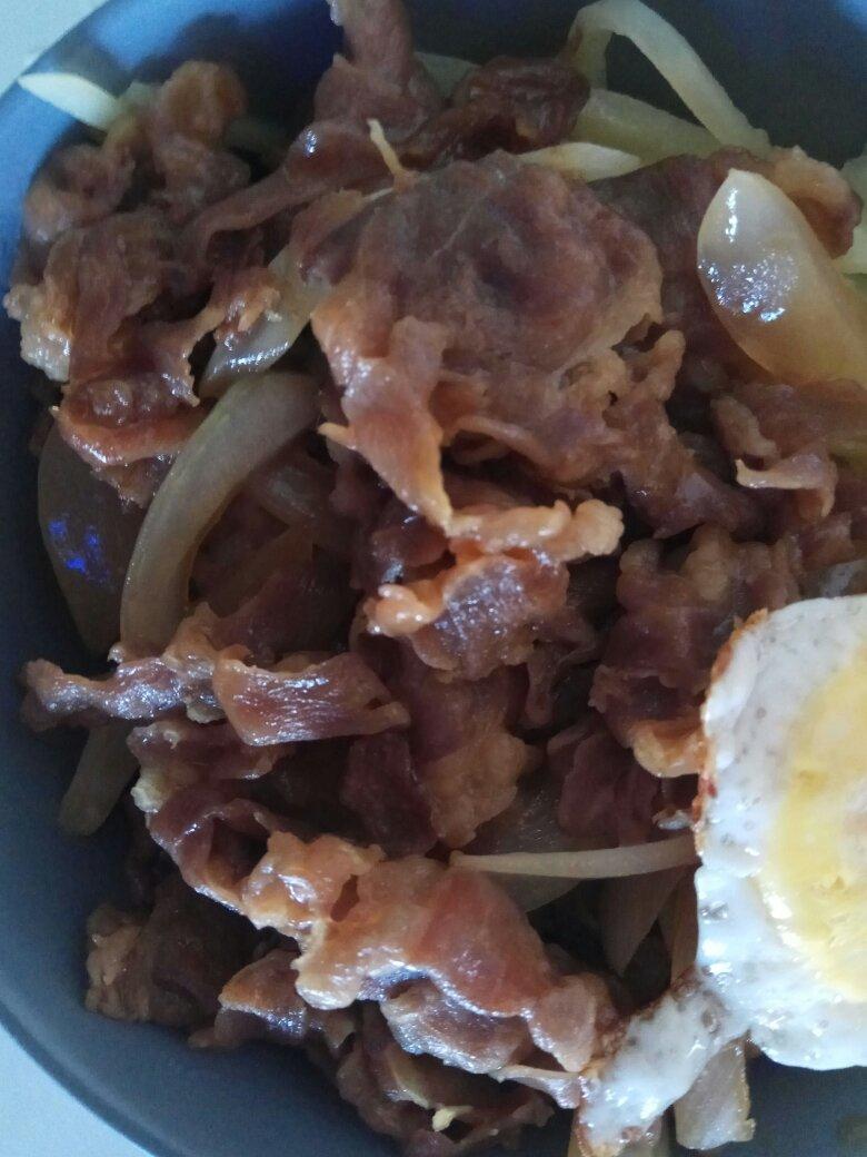 肥牛饭