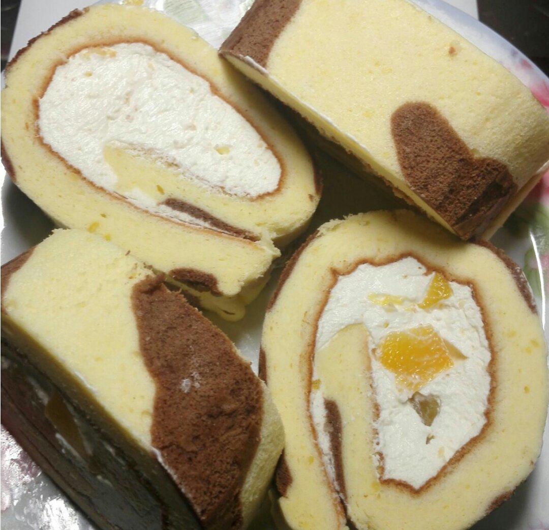 奶牛蛋糕卷+长颈鹿蛋糕卷