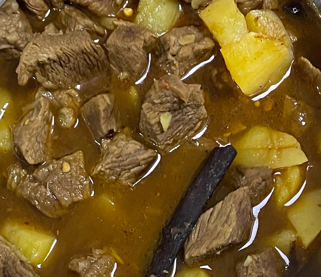 土豆焖牛腩