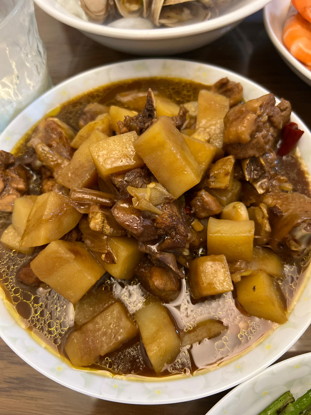 土豆炖鸡块