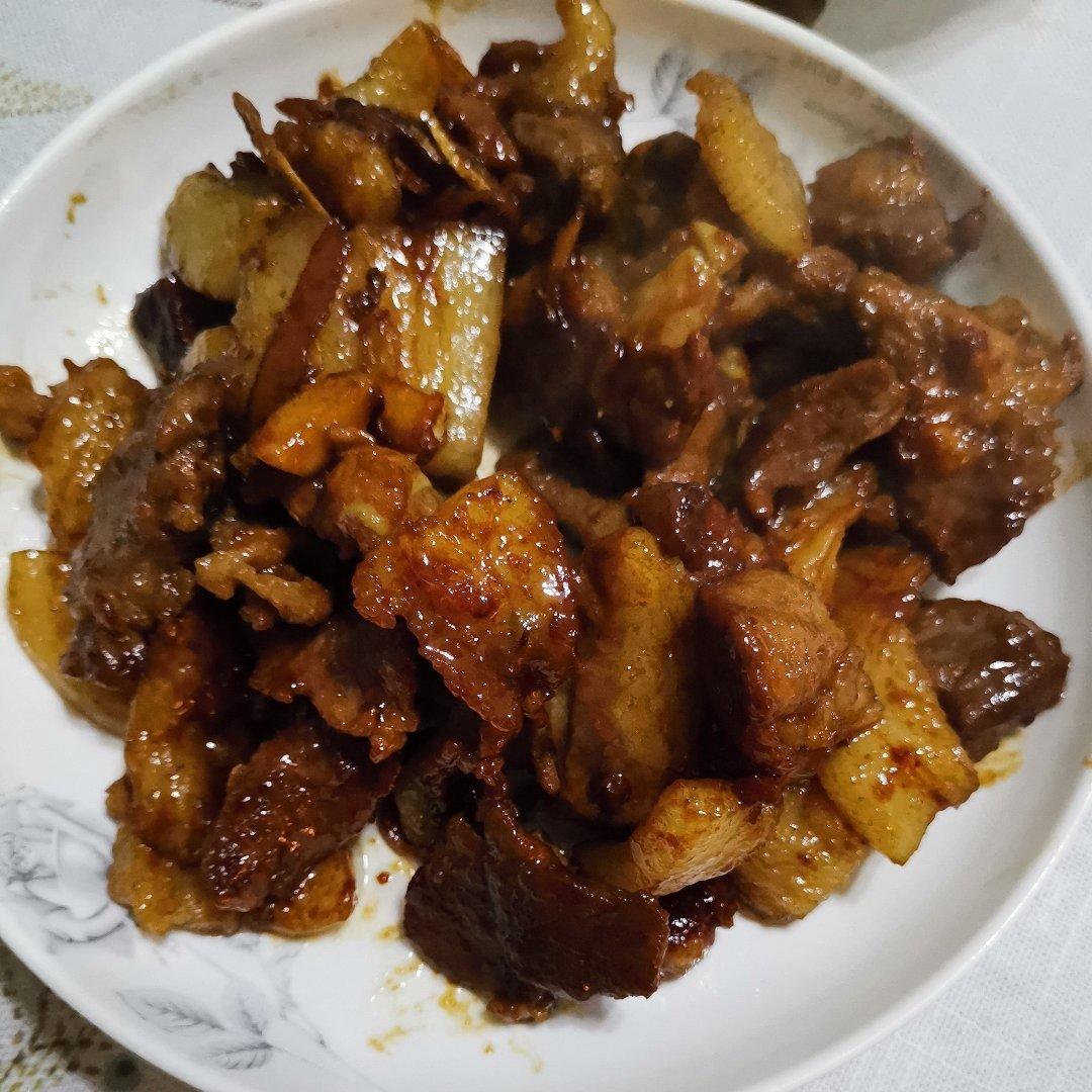 塔吉锅红烧肉