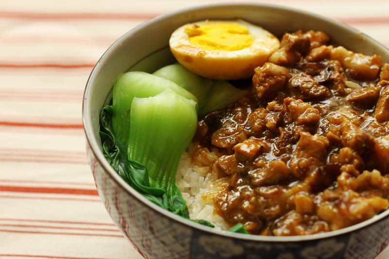 家常卤肉饭