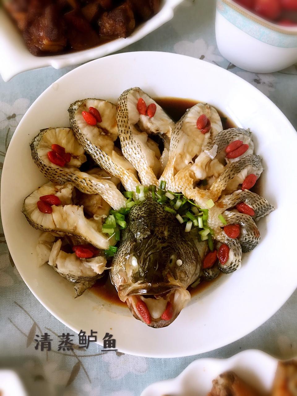 孔雀开屏清蒸鱼