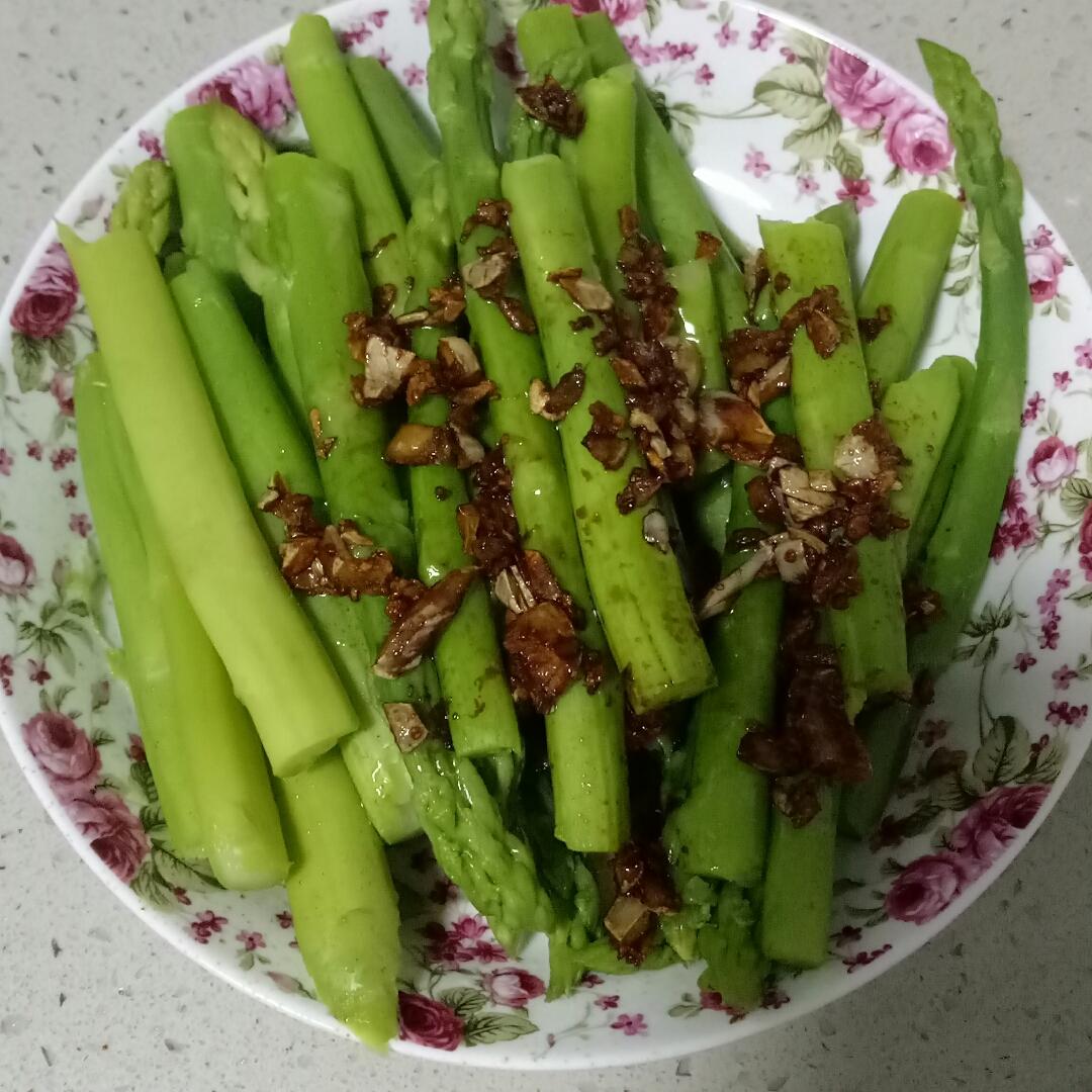 鲜味油淋芦笋