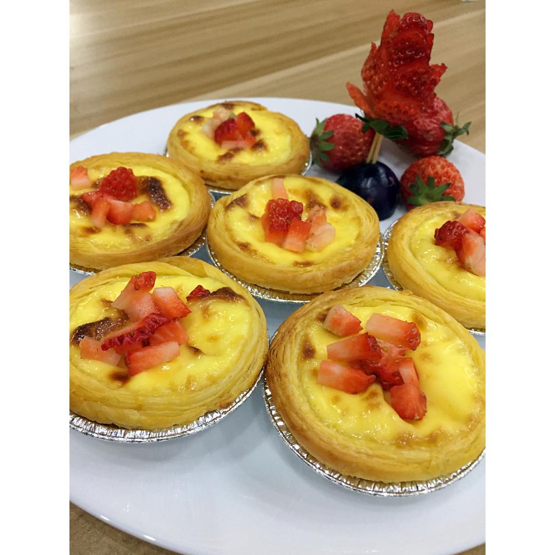 比kfc的还要嫩还要香~做过最好吃的蛋挞配方 加了草莓碎,口感酸甜不