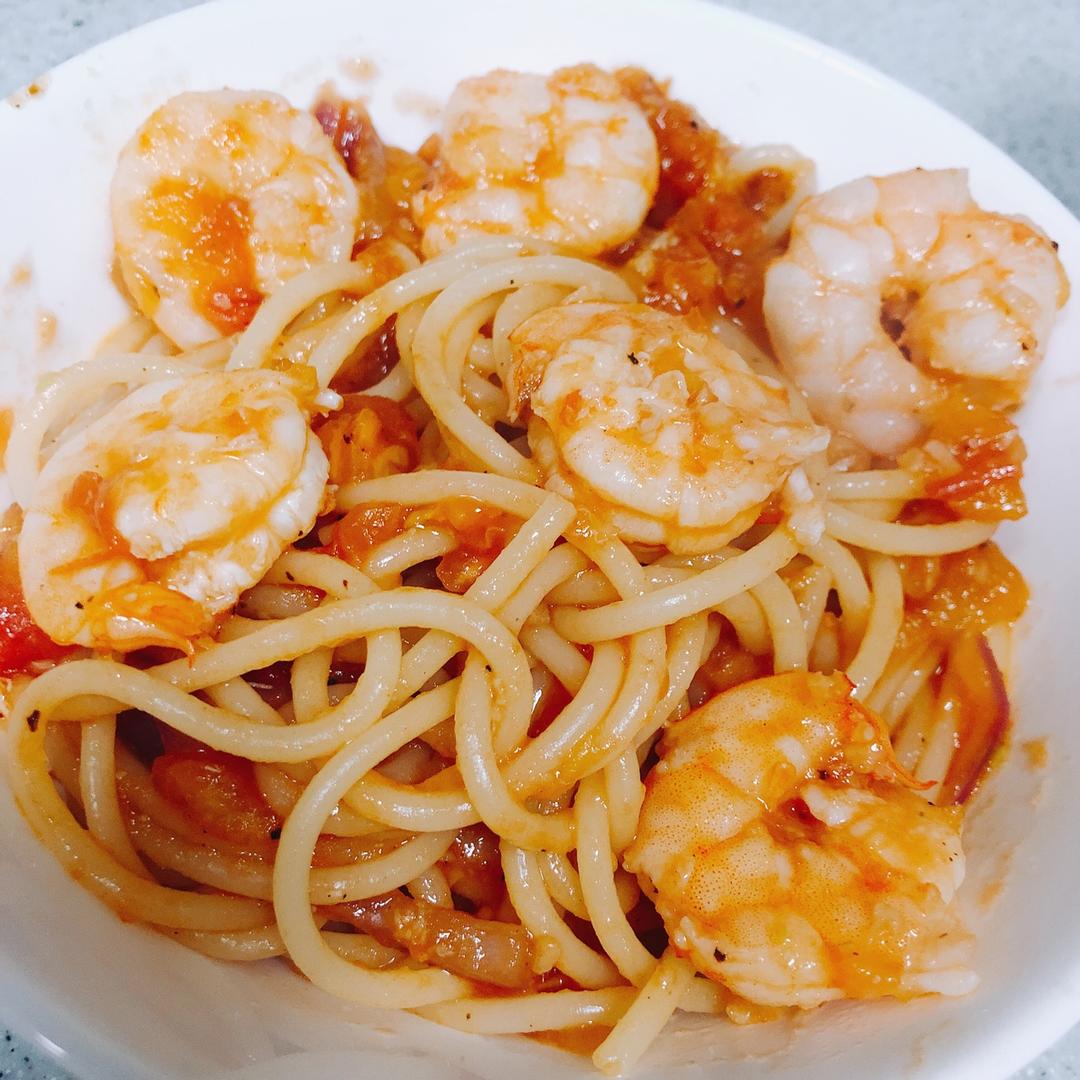 虾仁番茄意大利面