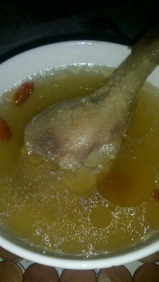 石斛鸭汤，养生汤水的做法 步骤3