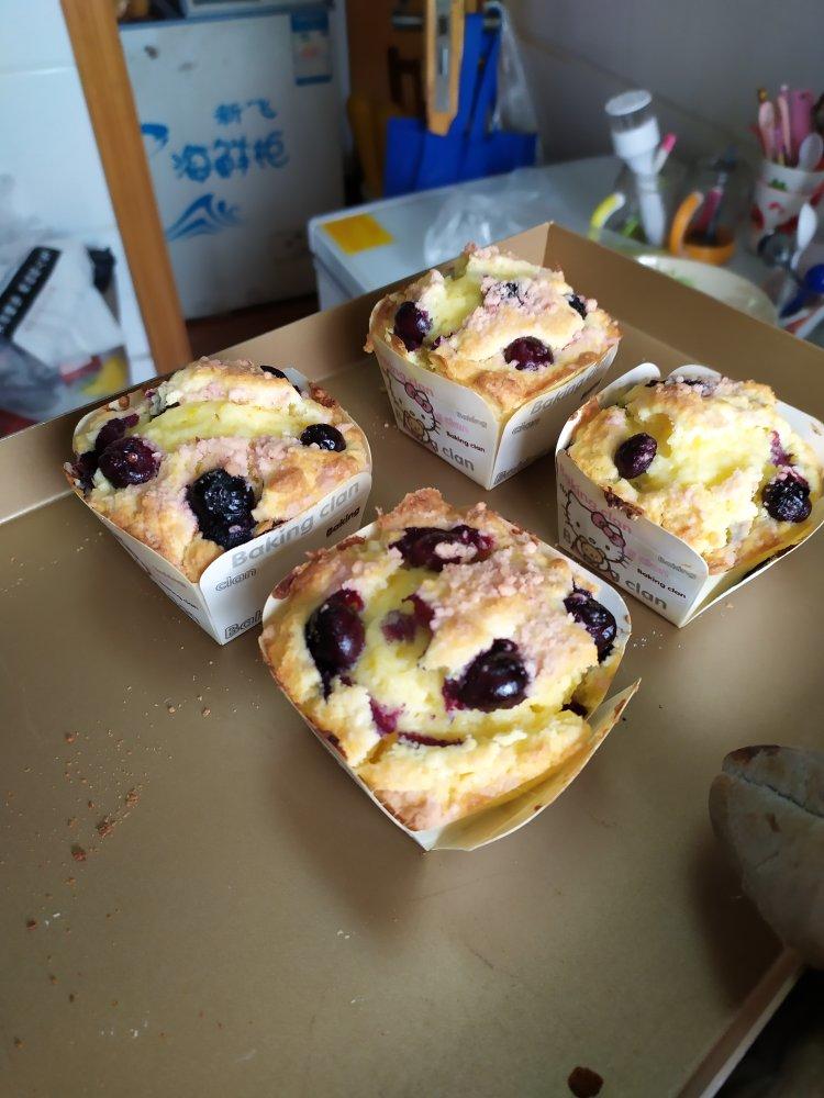 爆浆蓝莓麦芬 | PH大师的金宝酥粒顶