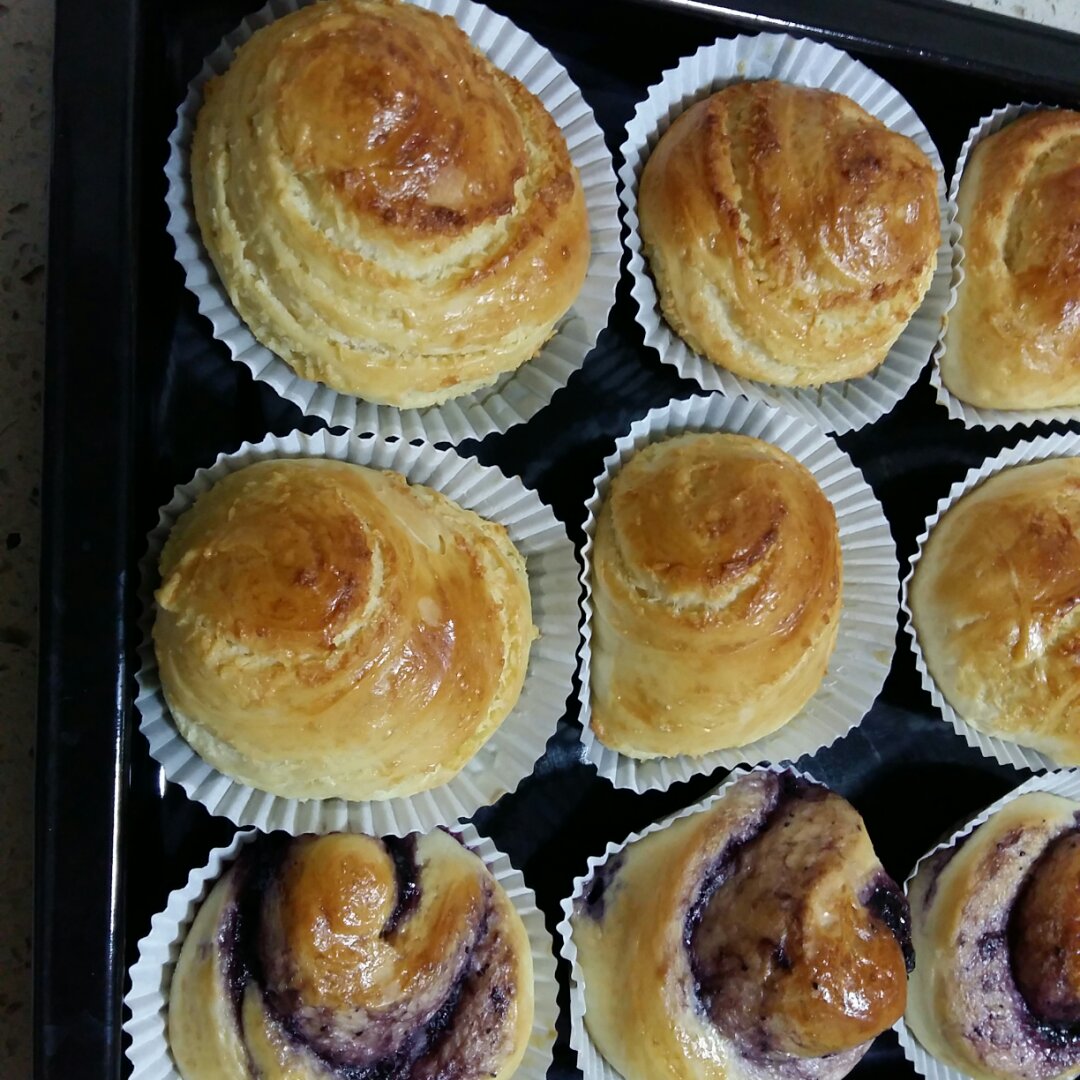 千层椰蓉小面包