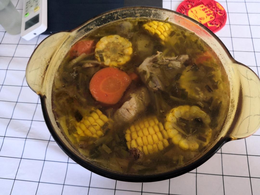 连吃三碗的玉米山药排骨汤
