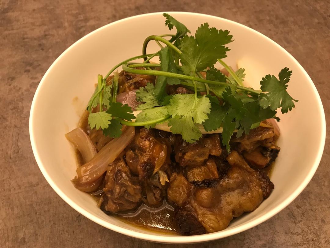 红烧牛尾