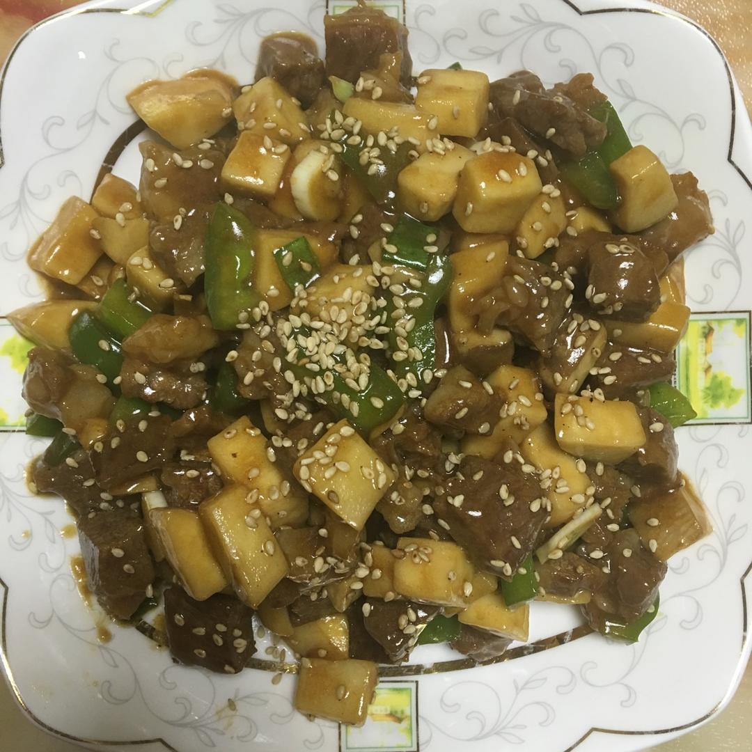杏鲍菇炒牛肉粒