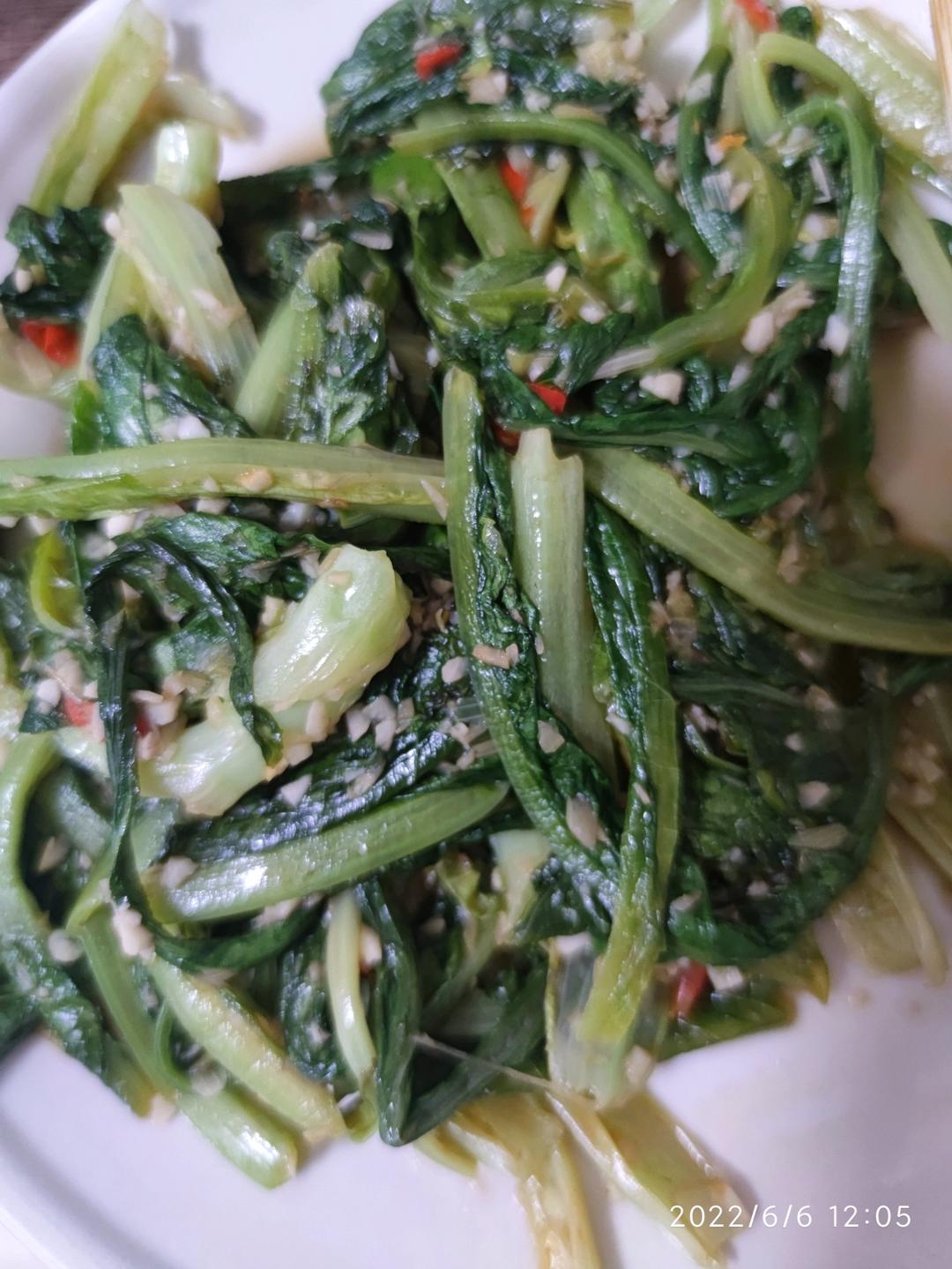 清炒油麦菜