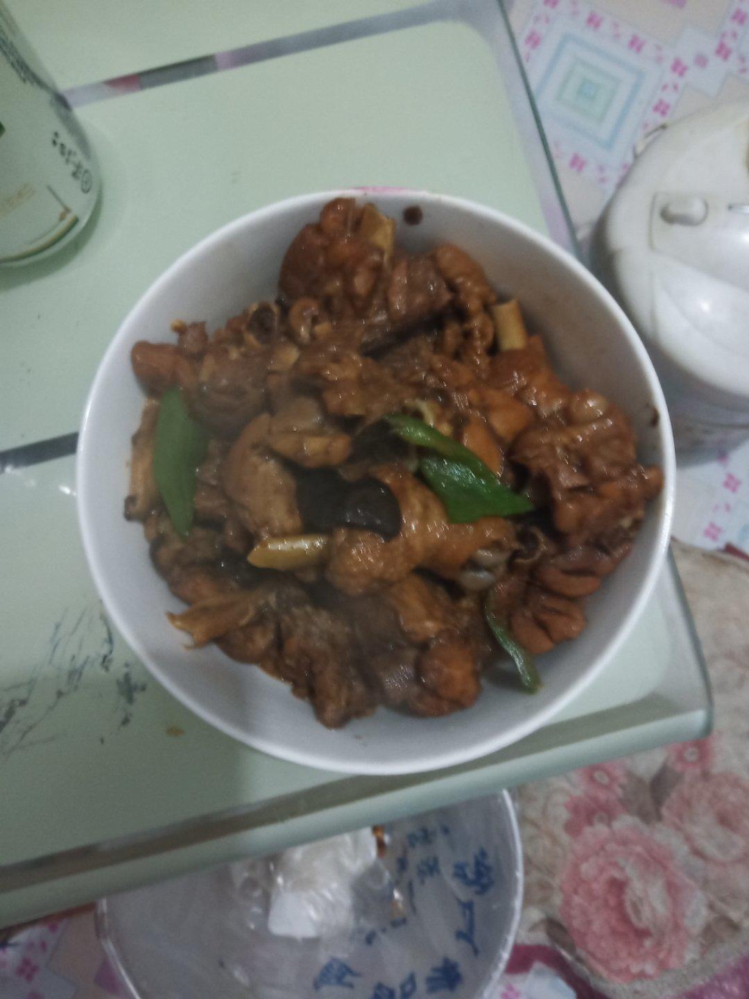 比饭店好吃很多倍的黄焖鸡
