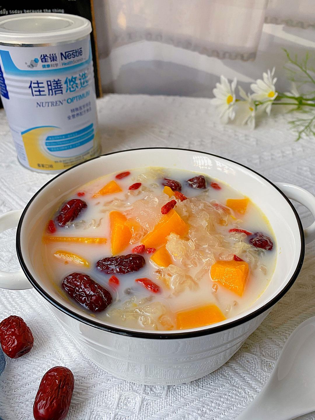 木瓜银耳炖奶的做法