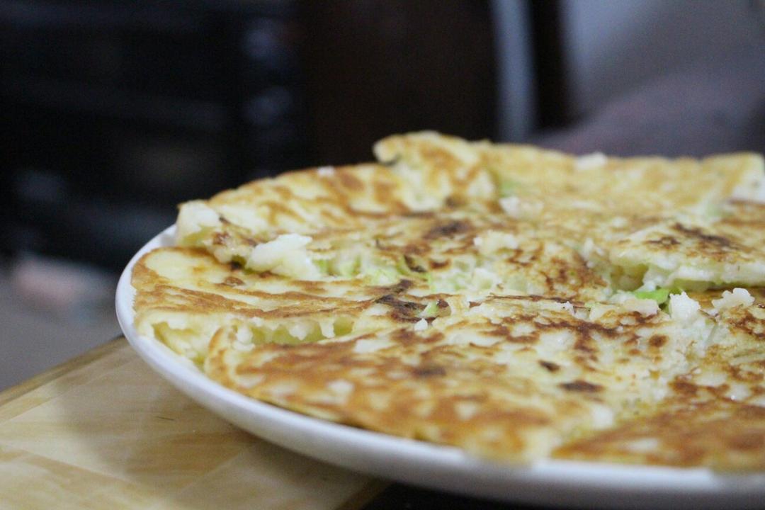 包菜虾皮饼