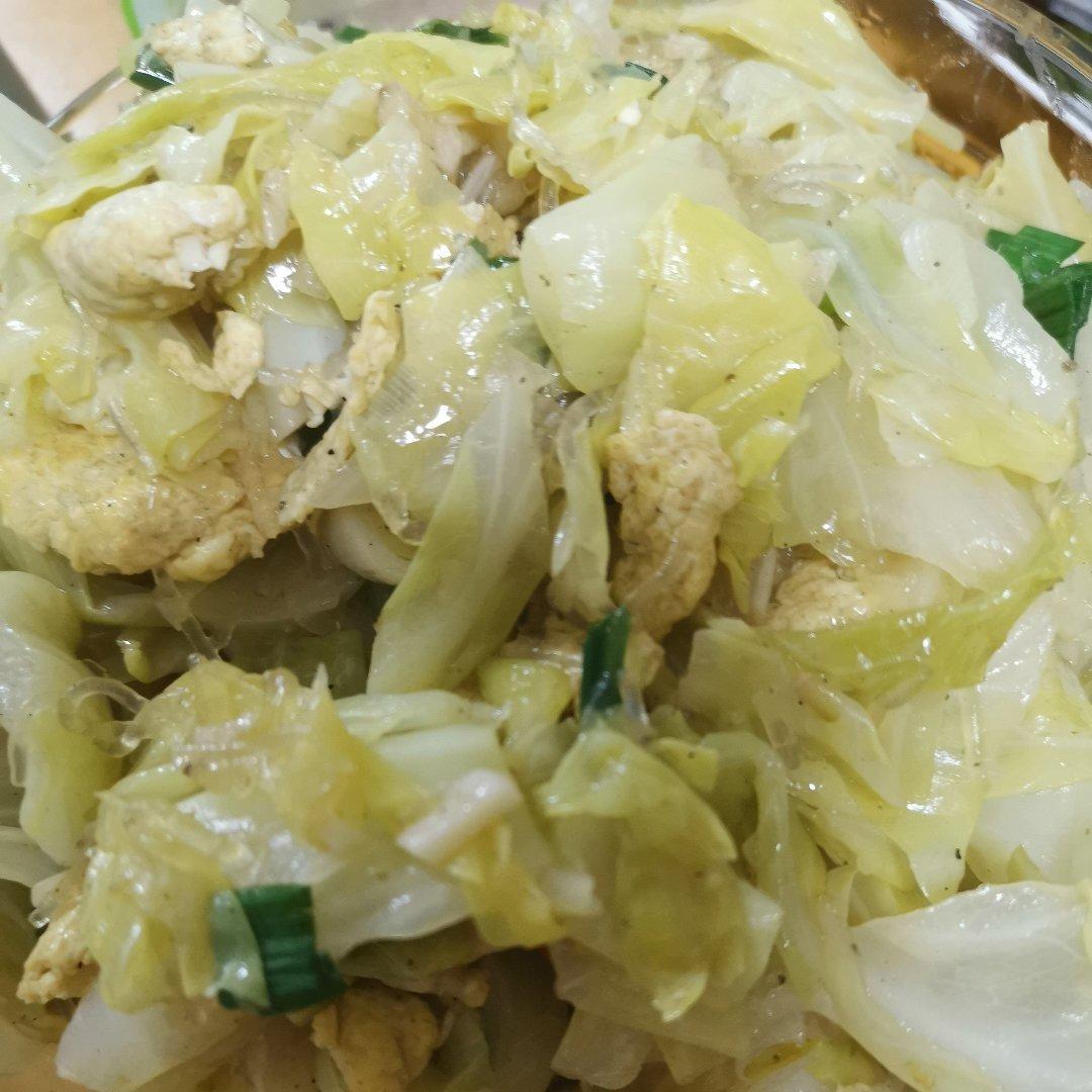 包菜炒粉丝