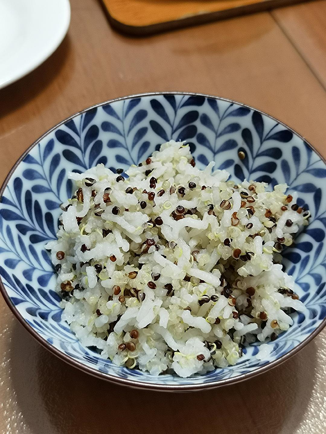 一人食！控糖藜麦饭，健康又好吃！的做法 步骤6